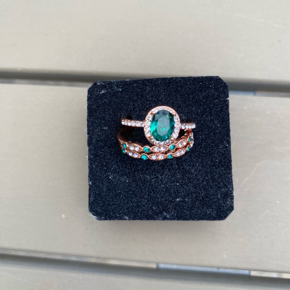 Vintage Emerald Gemstone Ring - 3 Pc Set - Picture 7 of 11